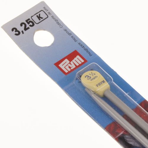 107. 3.25mm Needles - 35cm