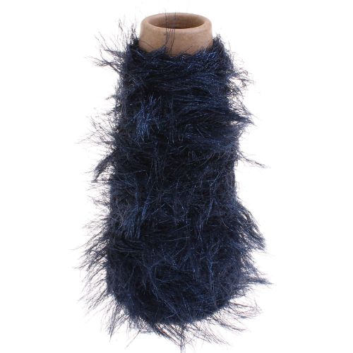 102. Yeti Lux - Black / Blue 0884